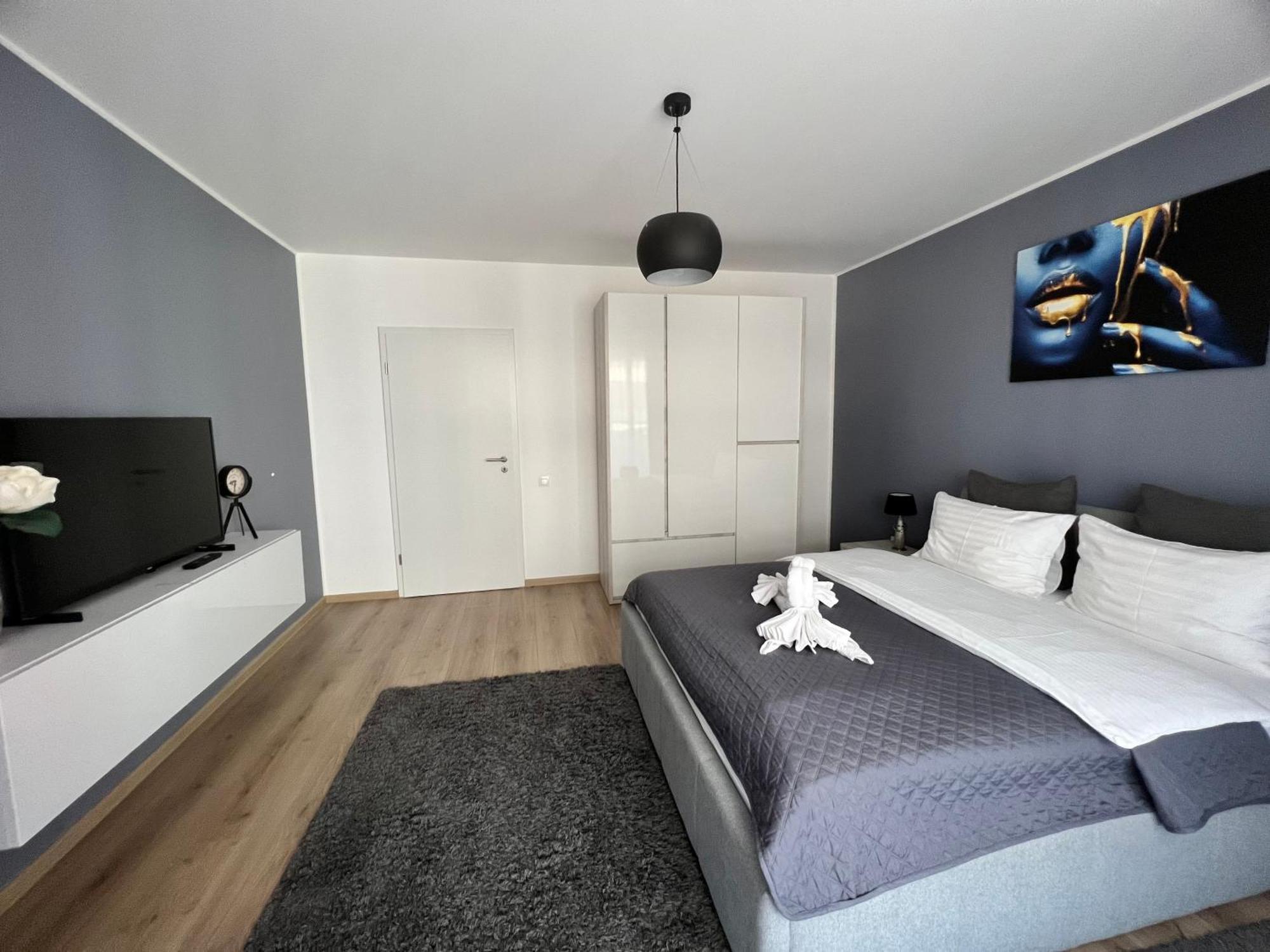 Qualis Apartament Брашов Екстер'єр фото